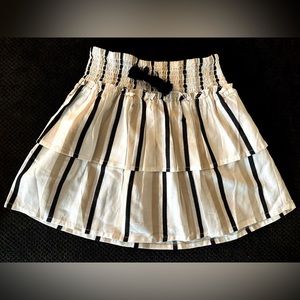 NWT girls lightweight skirt. Brand Mayoral Size 8 &10